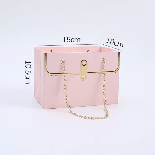 Elegant flower bag with gold chain